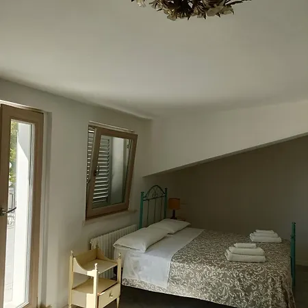 Retro'conero 4*