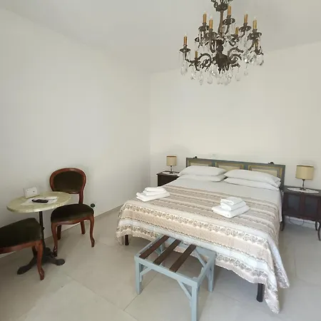 Retro'conero Bed & Breakfast