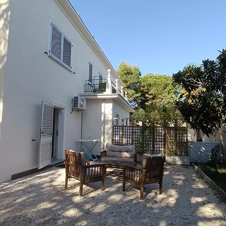 Bed & Breakfast Retro'conero 4*