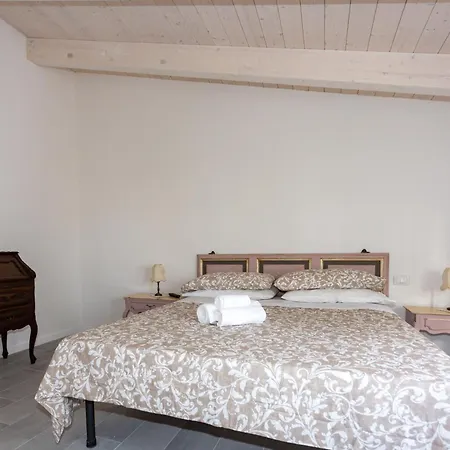 Retro'conero Bed & Breakfast
